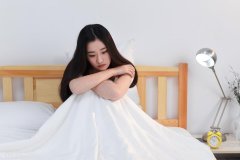 蛇女什么时候动婚（揭秘属蛇人的最佳结婚时间）